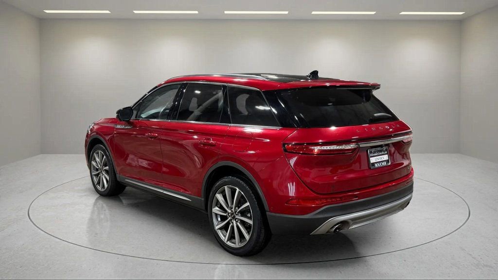 Used 2020 Lincoln Corsair Reserve w/ Equipment Group 202A image 17