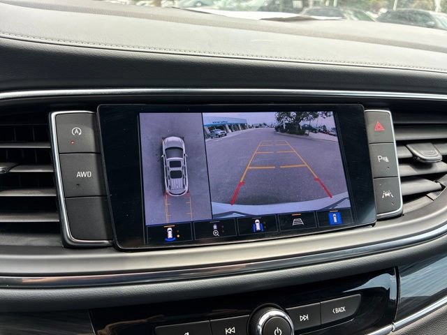Used 2024 Buick Enclave Premium AWD/4WD image 24