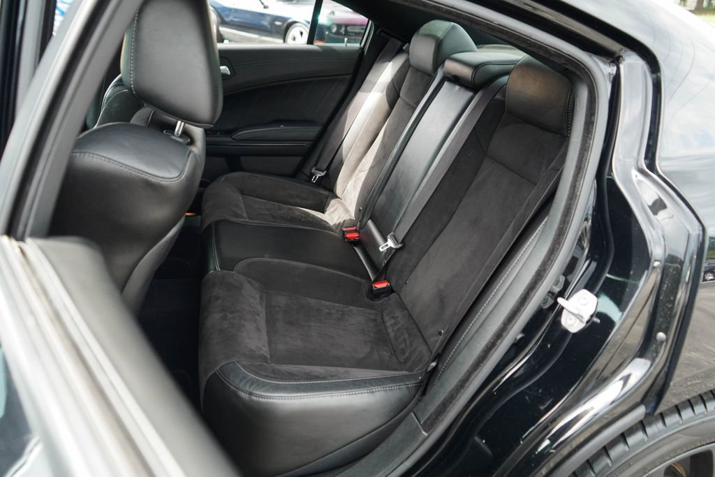 Used 2020 Dodge Charger GT w/ Plus Group RWD image 8