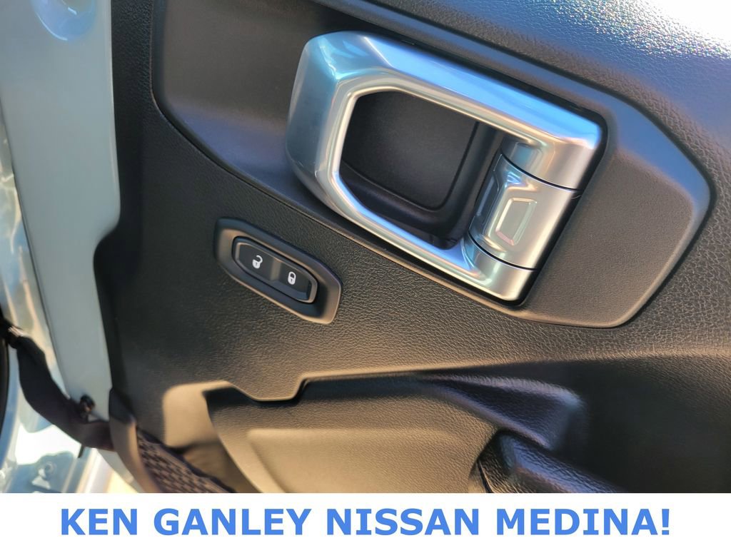 Used 2024 Jeep Wrangler Unlimited Rubicon image 48