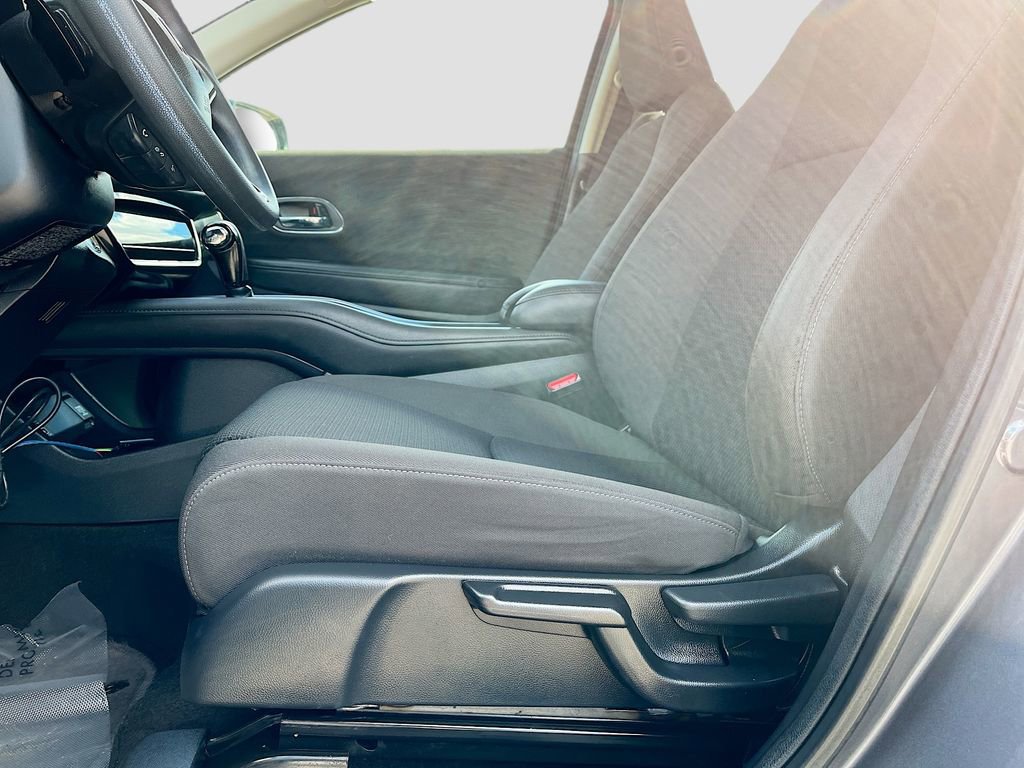 Used 2020 Honda HR-V EX image 19