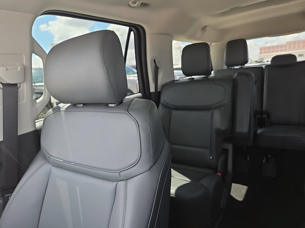 New 2027 Ford Expedition Max Active RWD image 28