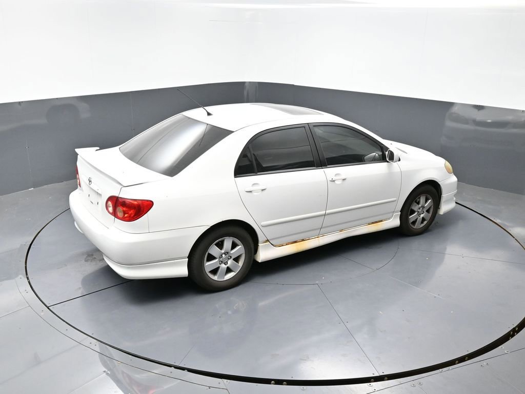 Used 2005 Toyota Corolla CE image 11
