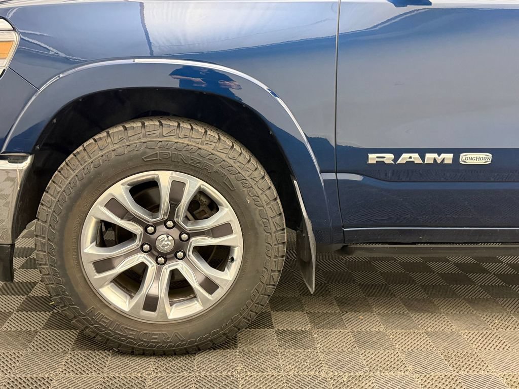 Used 2022 RAM 1500 Limited AWD/4WD image 11