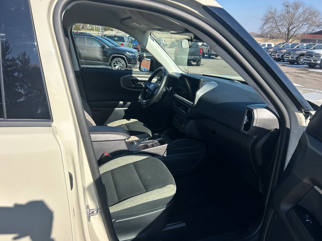 Used 2025 Ford Bronco Sport Big Bend w/ Convenience Package image 16