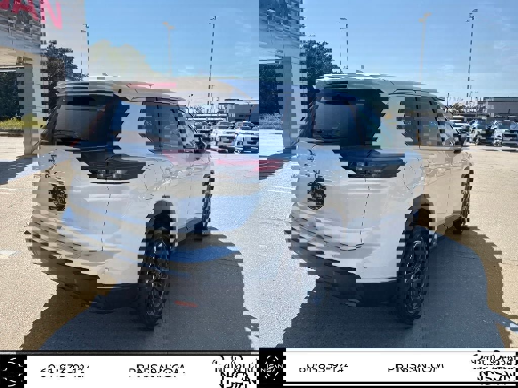 New 2026 Nissan Rogue SV image 3