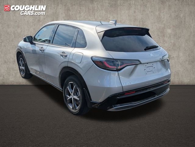 Used 2023 Honda HR-V EX-L image 4