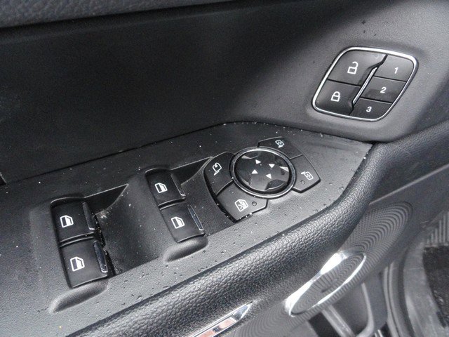 Used 2024 Ford Expedition XLT image 23