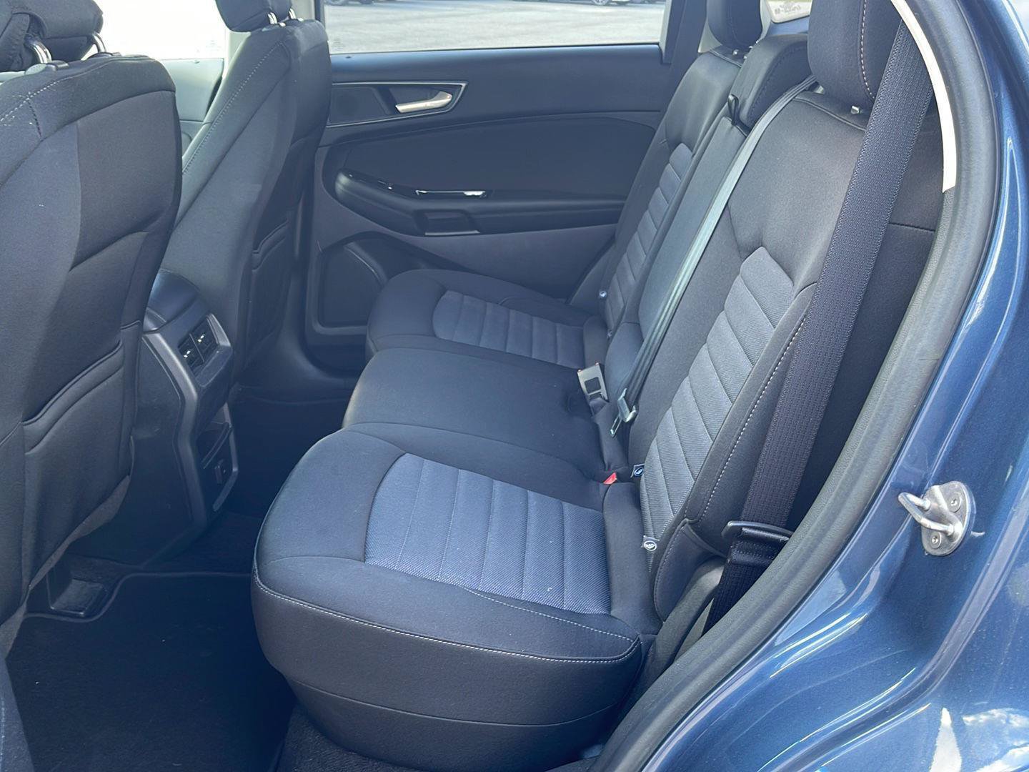 Used 2019 Ford Edge SE AWD/4WD image 8