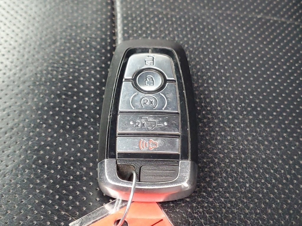 Used 2018 Ford F250 Lariat w/ Lariat Ultimate Package image 40