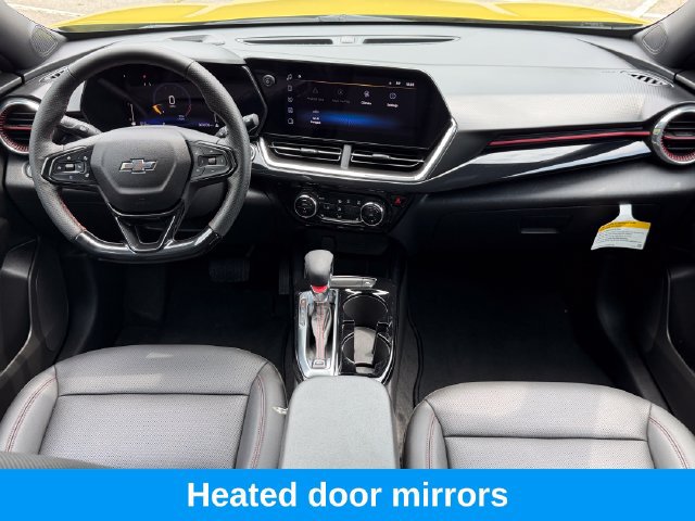 Used 2025 Chevrolet Trax RS w/ Driver Confidence Package FWD image 8