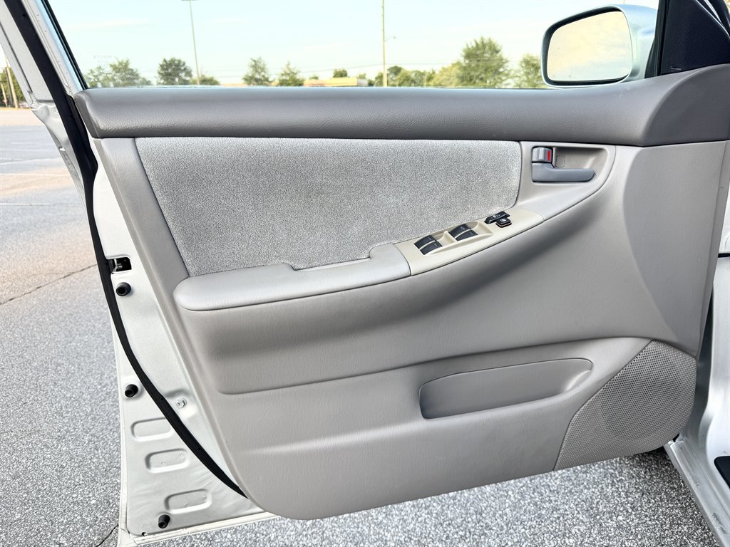 Used 2008 Toyota Corolla CE w/ Extra Value Upgrade Pkg FWD image 54