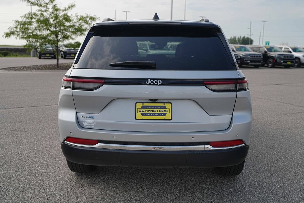 Used 2024 Jeep Grand Cherokee Limited 4xe AWD/4WD image 7