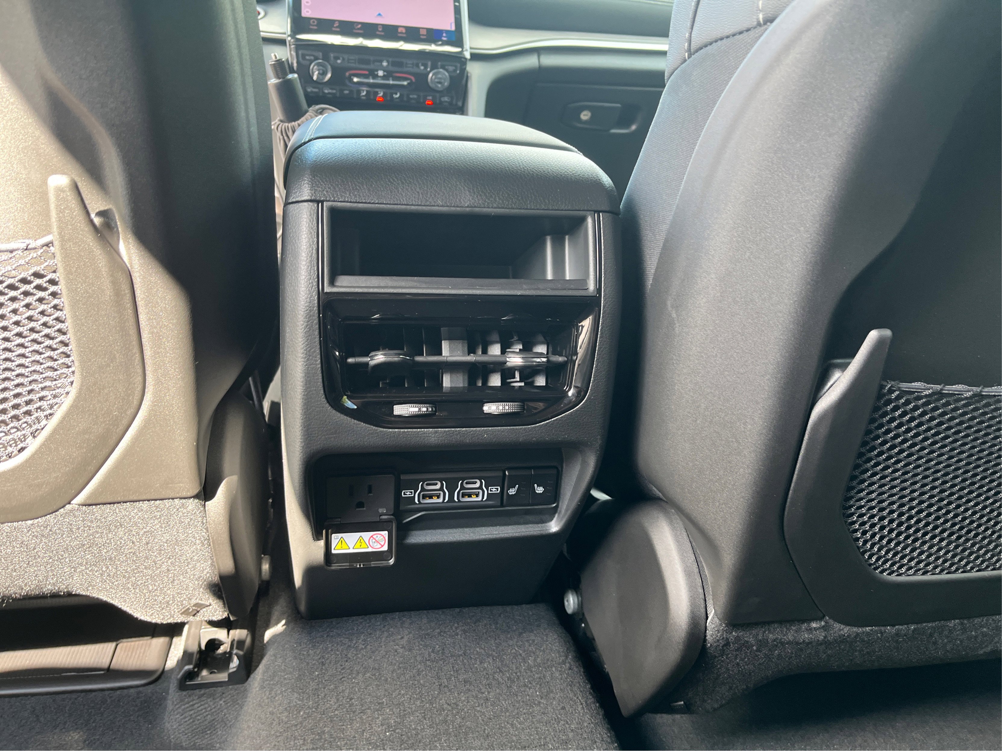 New 2025 Jeep Grand Cherokee Limited image 17