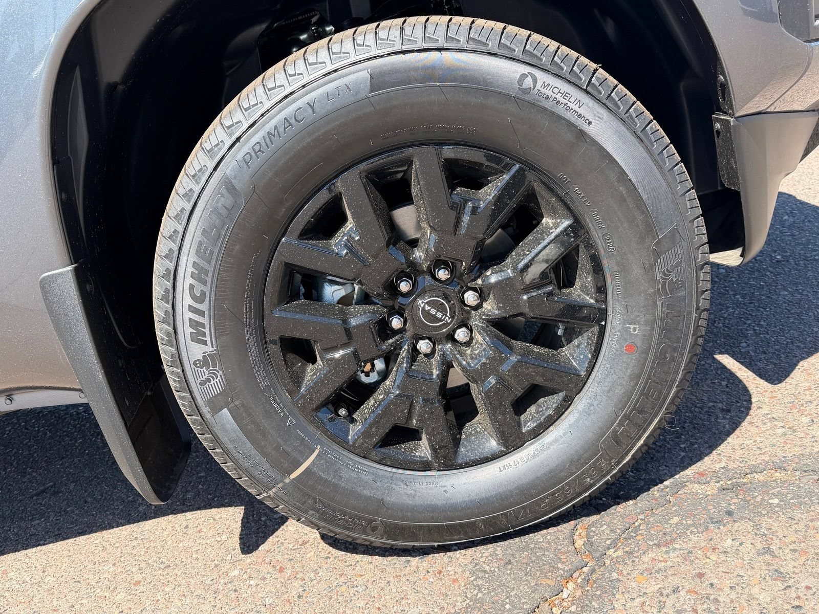 New 2026 Nissan Frontier SV w/ Tow Package AWD/4WD image 10