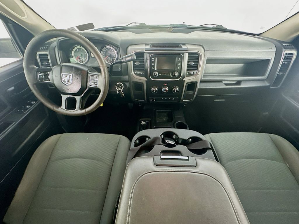 Used 2018 RAM 2500 Tradesman w/ Chrome Appearance Group image 10