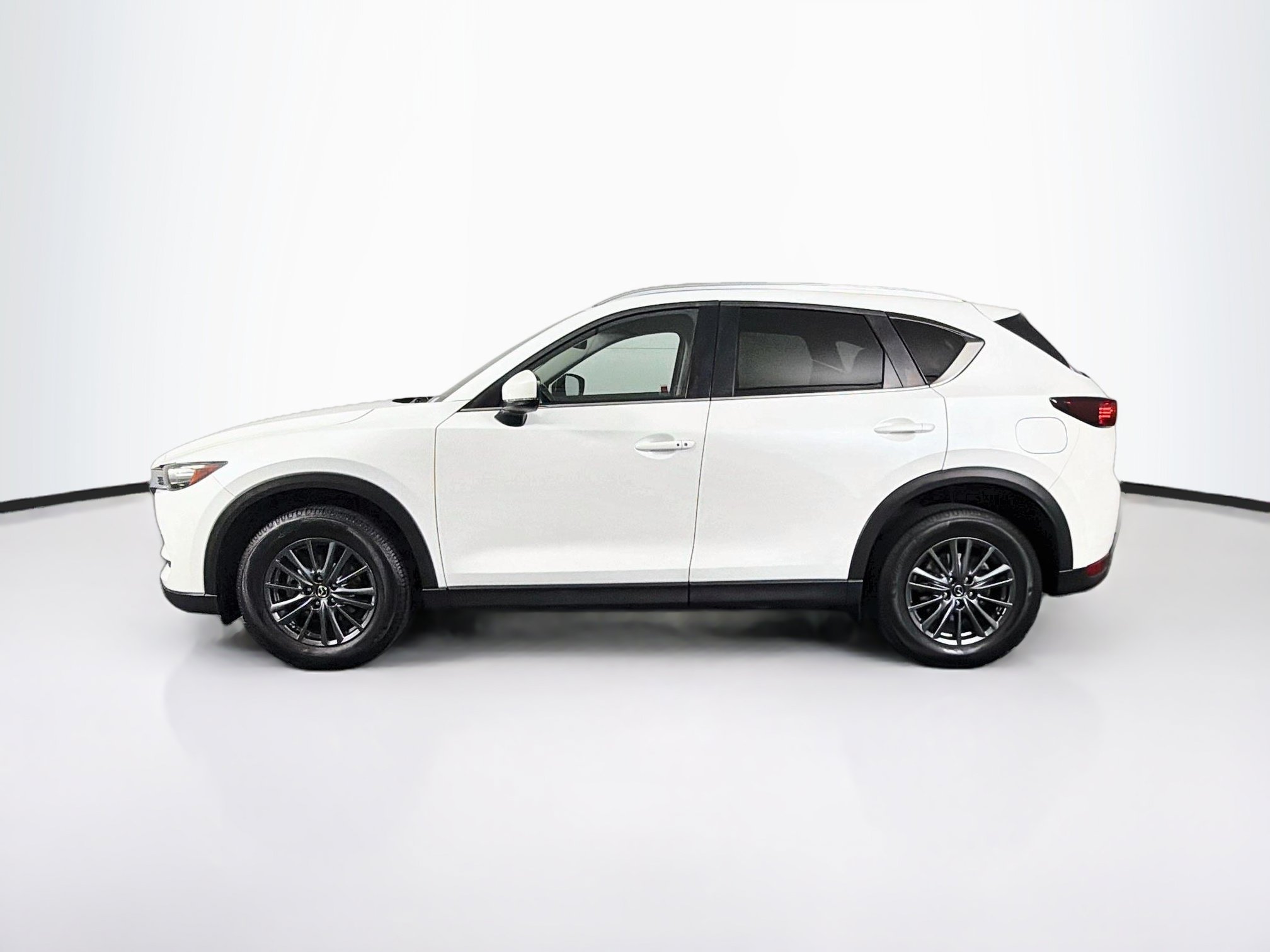 Used 2020 MAZDA CX-5 Touring FWD image 4