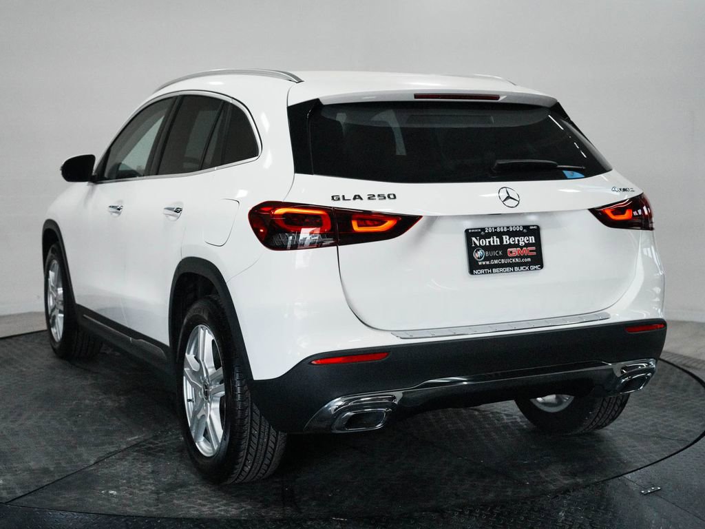 Used 2023 Mercedes-Benz GLA 250 4MATIC image 6