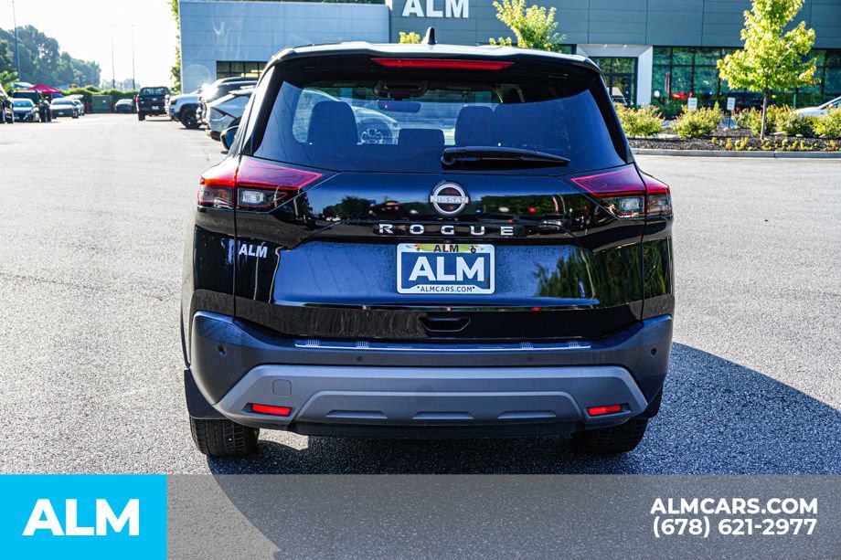 Used 2023 Nissan Rogue S FWD image 10