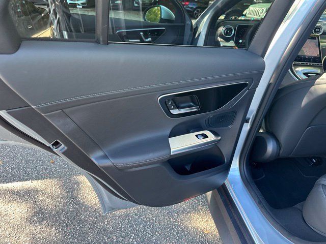 Used 2026 Mercedes-Benz GLC 300 4MATIC image 10