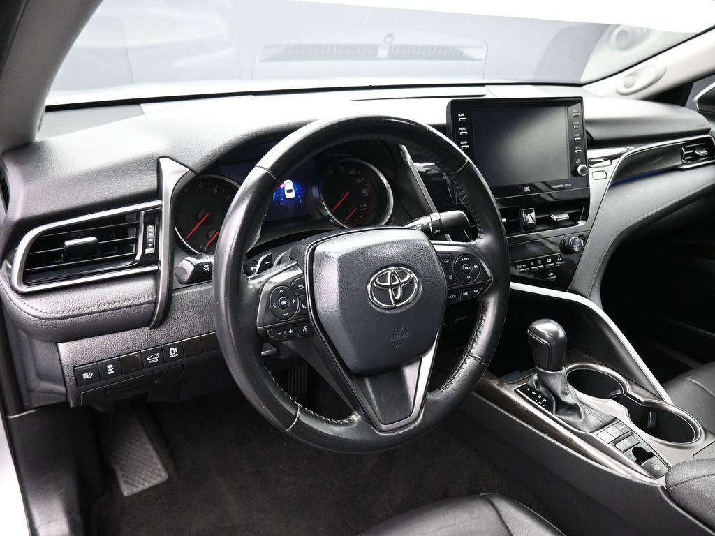 Used 2021 Toyota Camry XSE w/ Navigation Package image 13