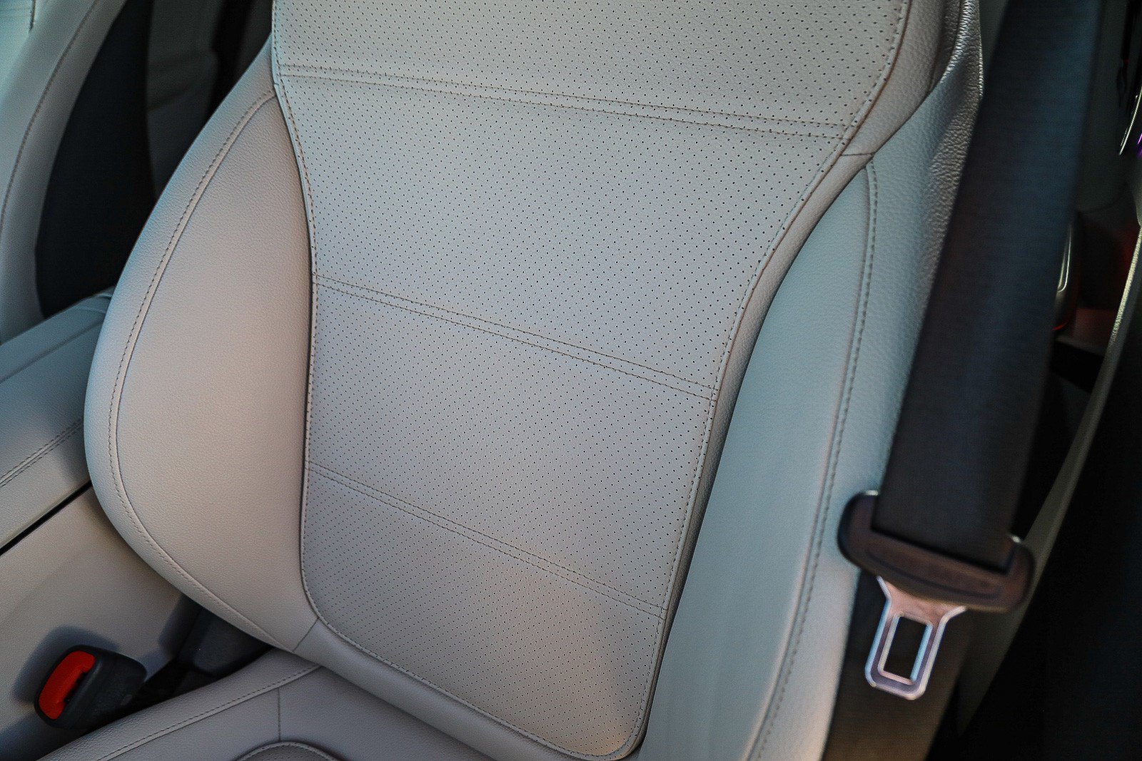 Used 2023 Mercedes-Benz C 300 Sedan image 24