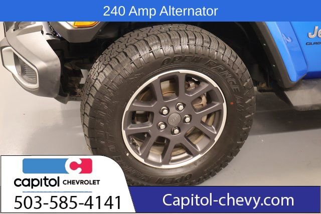 Used 2023 Jeep Gladiator Overland w/ Cold Weather Group image 7