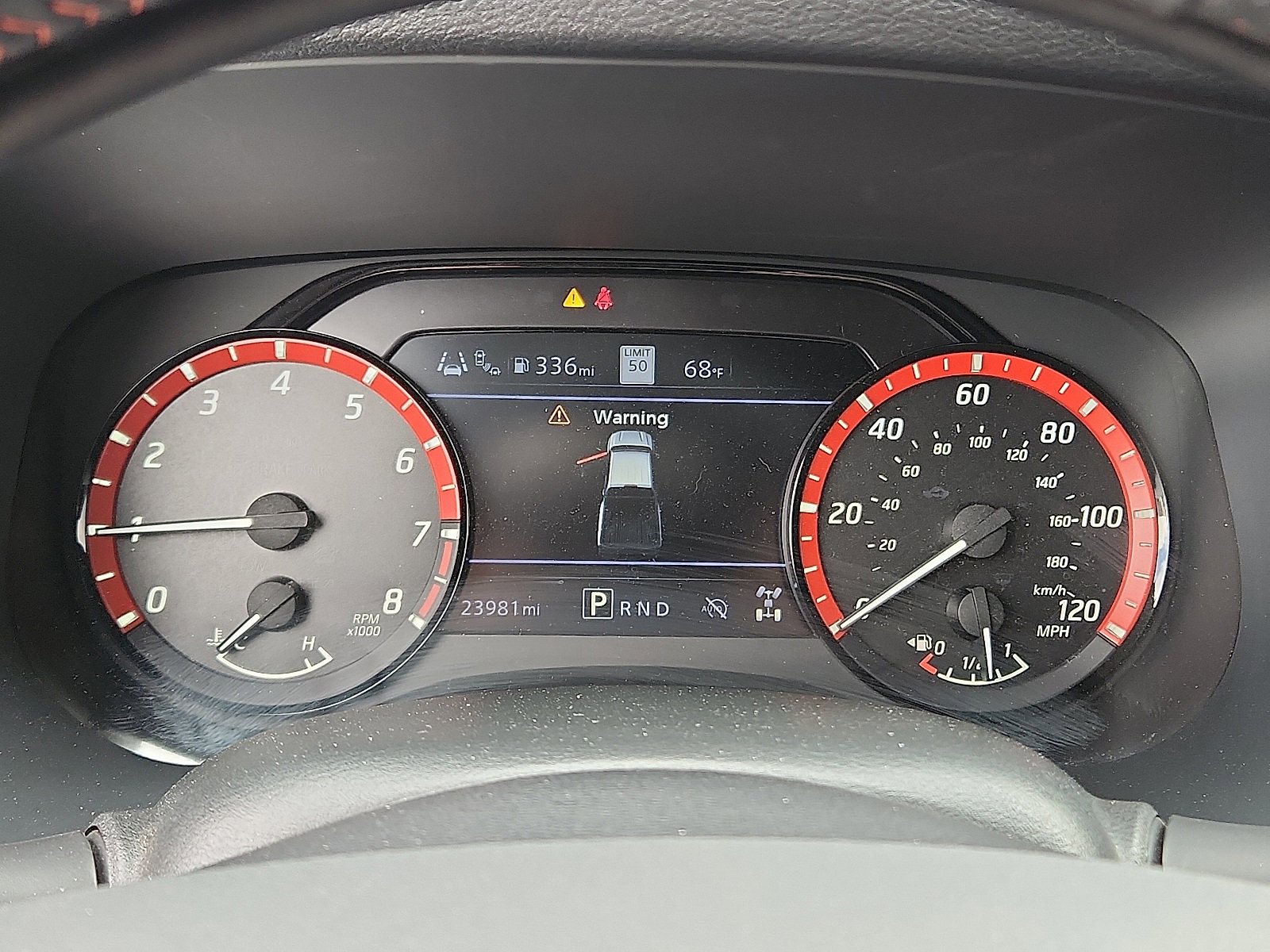 Used 2023 Nissan Frontier PRO-4X w/ Technology Package image 16