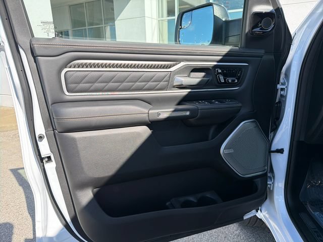 New 2026 RAM 1500 Tungsten w/ Trailer Tow Group AWD/4WD image 12
