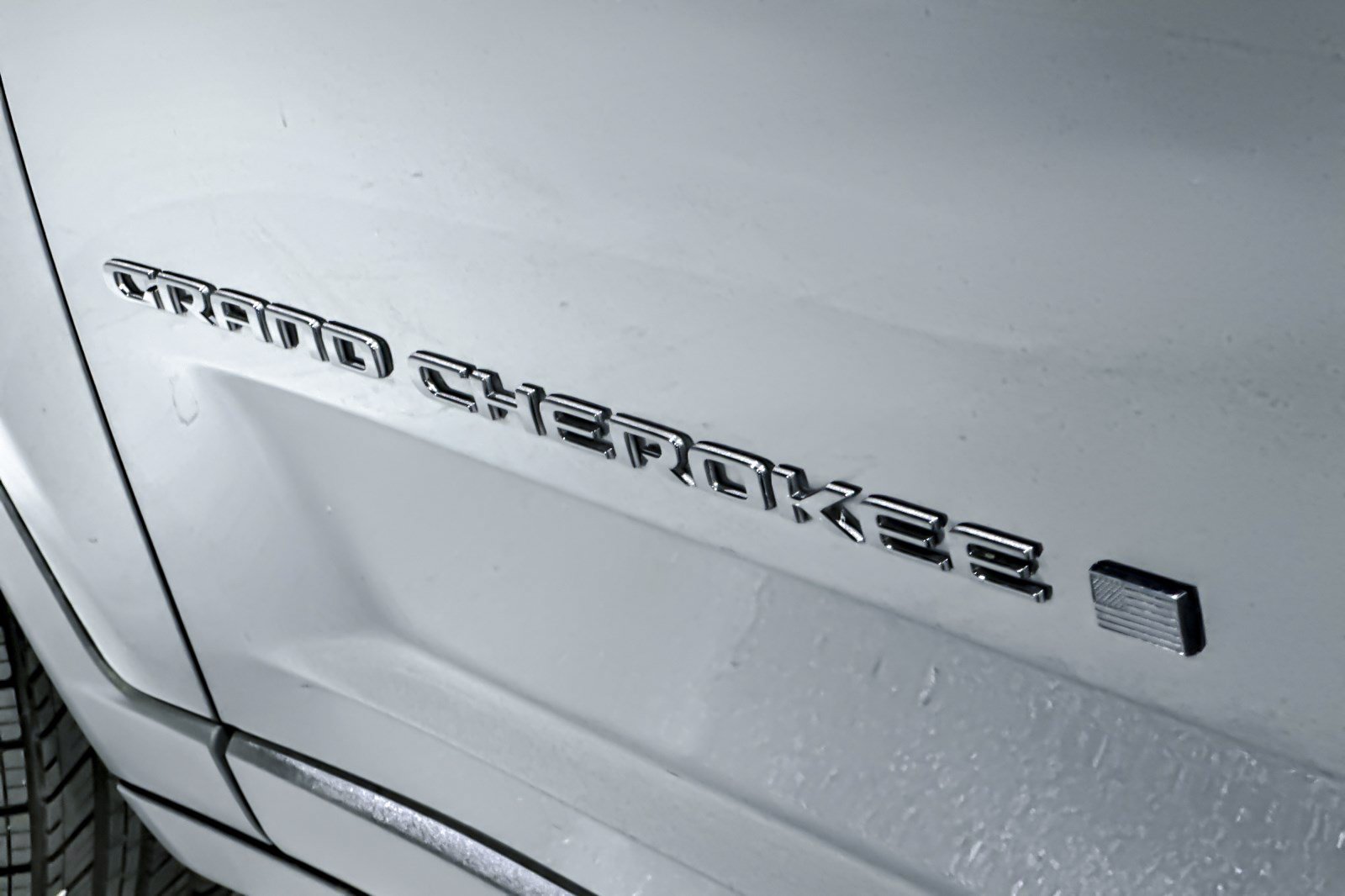 Used 2025 Jeep Grand Cherokee Altitude AWD/4WD image 29