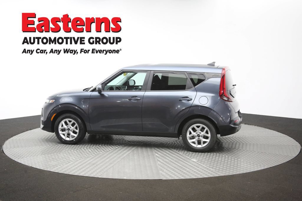 Used 2020 Kia Soul S FWD image 60