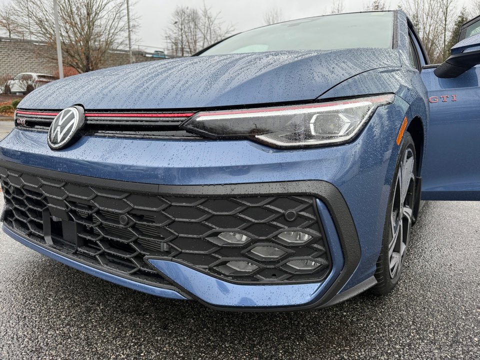 New 2026 Volkswagen Golf SE image 26