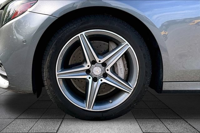 Used 2017 Mercedes-Benz E 300 4MATIC image 5