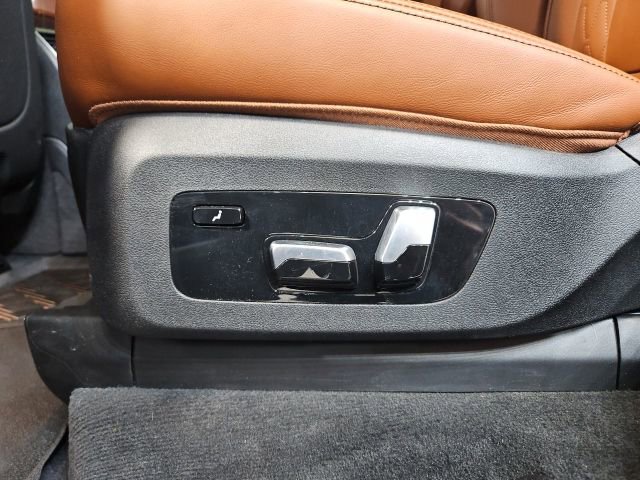 Used 2019 BMW X7 xDrive50i w/ Dynamic Handling Package image 34