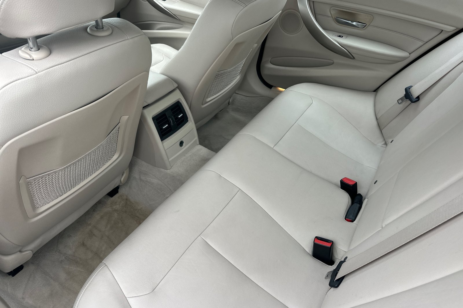 Used 2012 BMW 328i Sedan RWD image 4