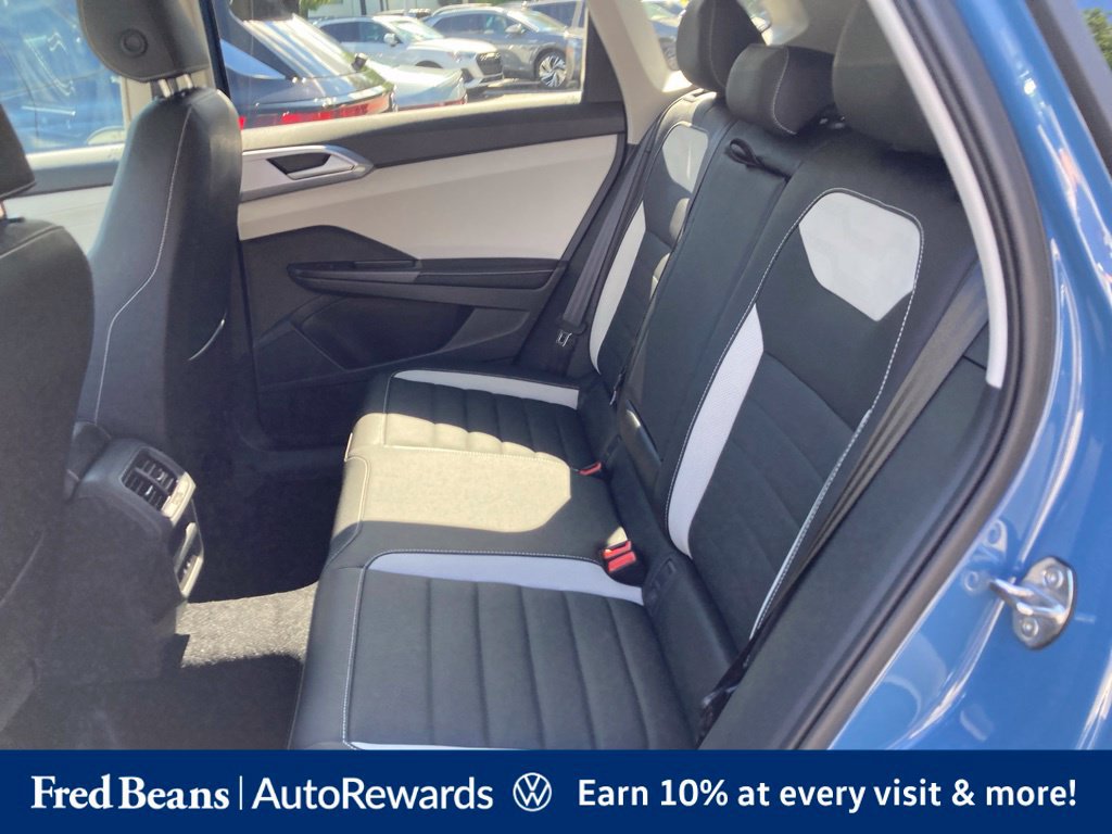 New 2026 Volkswagen Taos SEL AWD/4WD image 15