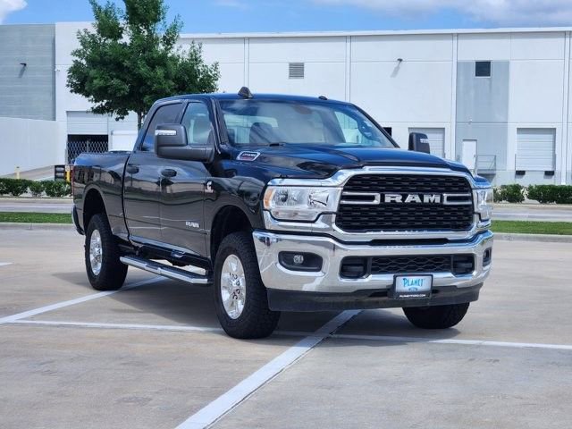 Used 2024 RAM 2500 Big Horn AWD/4WD image 3