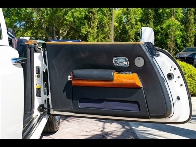 Used 2009 Rolls-Royce Phantom Drophead Coupe image 12