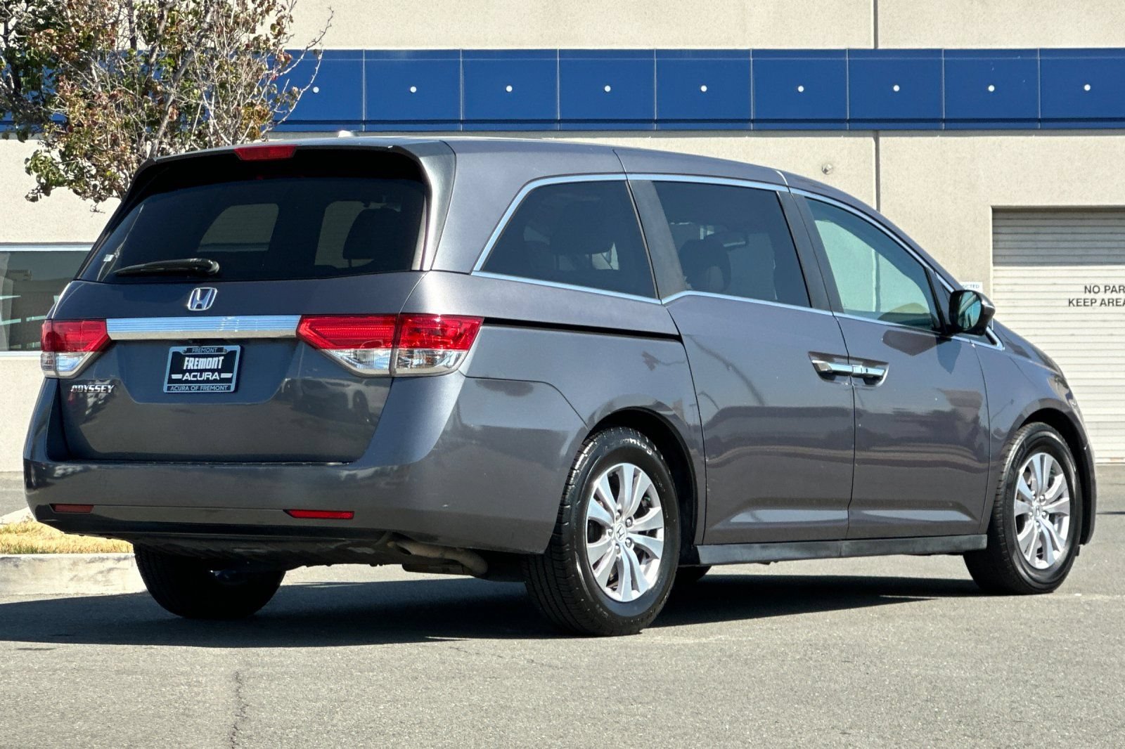 Used 2017 Honda Odyssey EX-L image 4