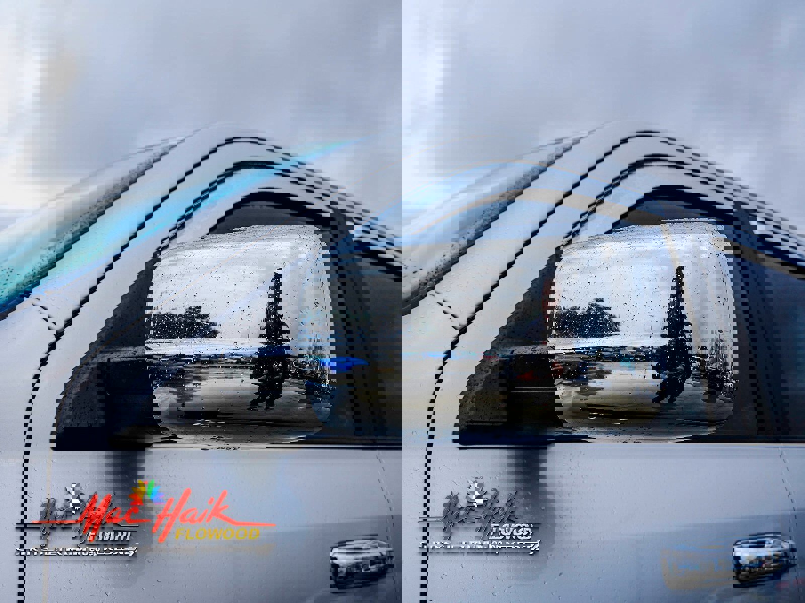 Used 2017 RAM 1500 Classic SLT image 4