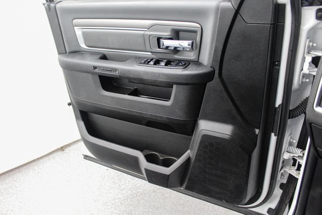 Used 2024 RAM 1500 Classic SLT AWD/4WD image 14