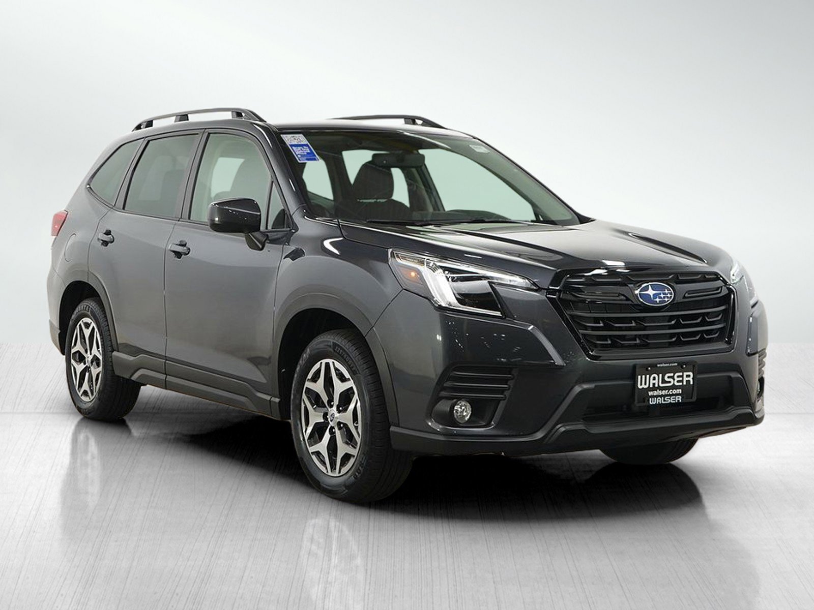 Used 2022 Subaru Forester Premium AWD/4WD image 7