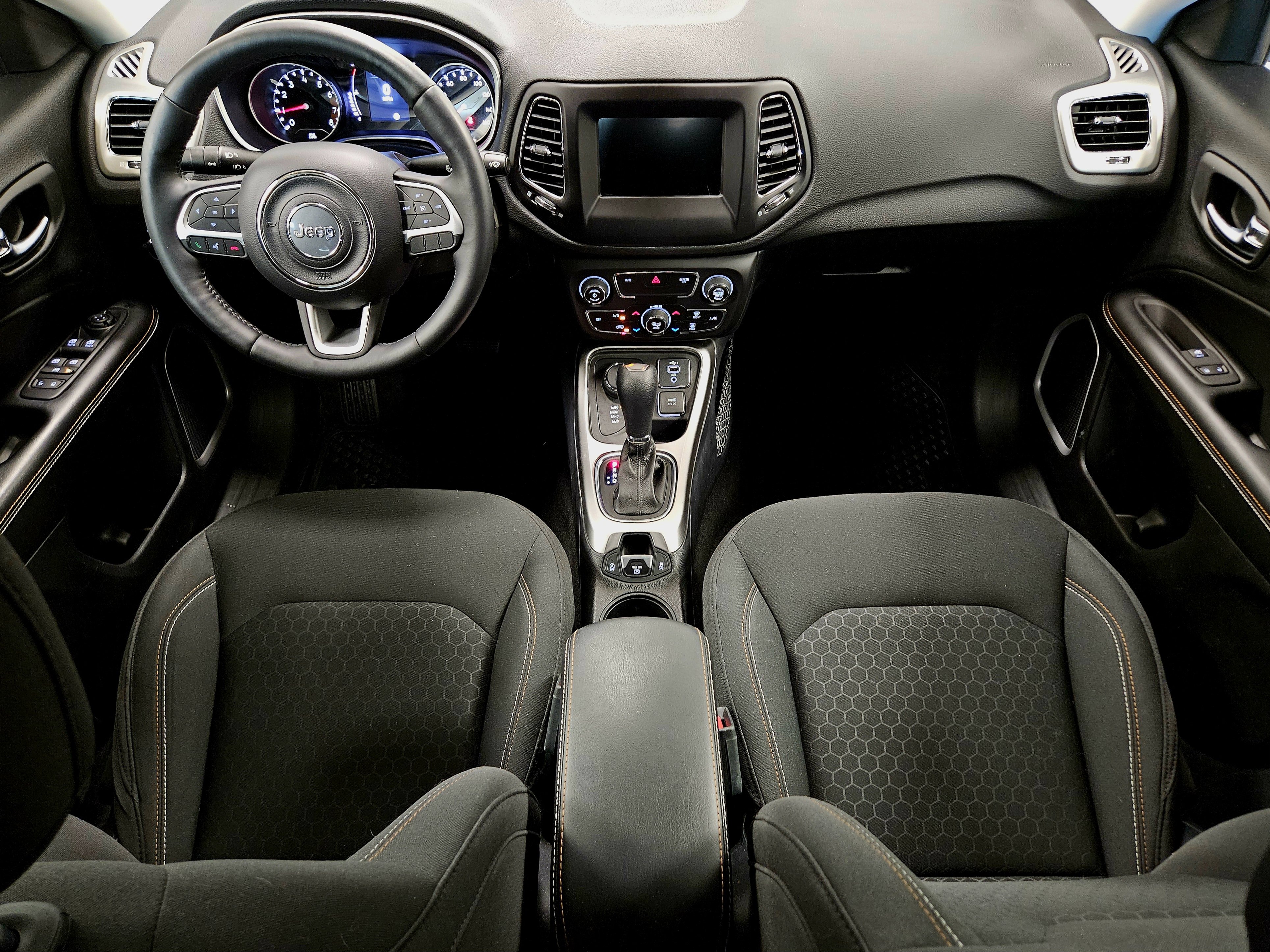 Used 2019 Jeep Compass Sport w/ Cold Weather Group image 13