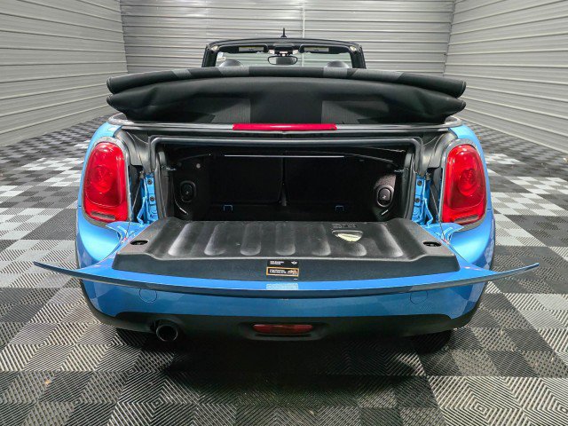 Used 2017 MINI Cooper Convertible image 28