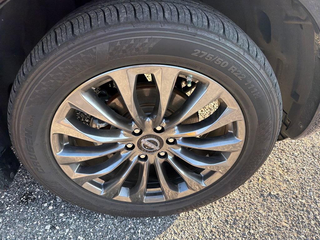 Used 2021 Nissan Armada Platinum RWD image 18