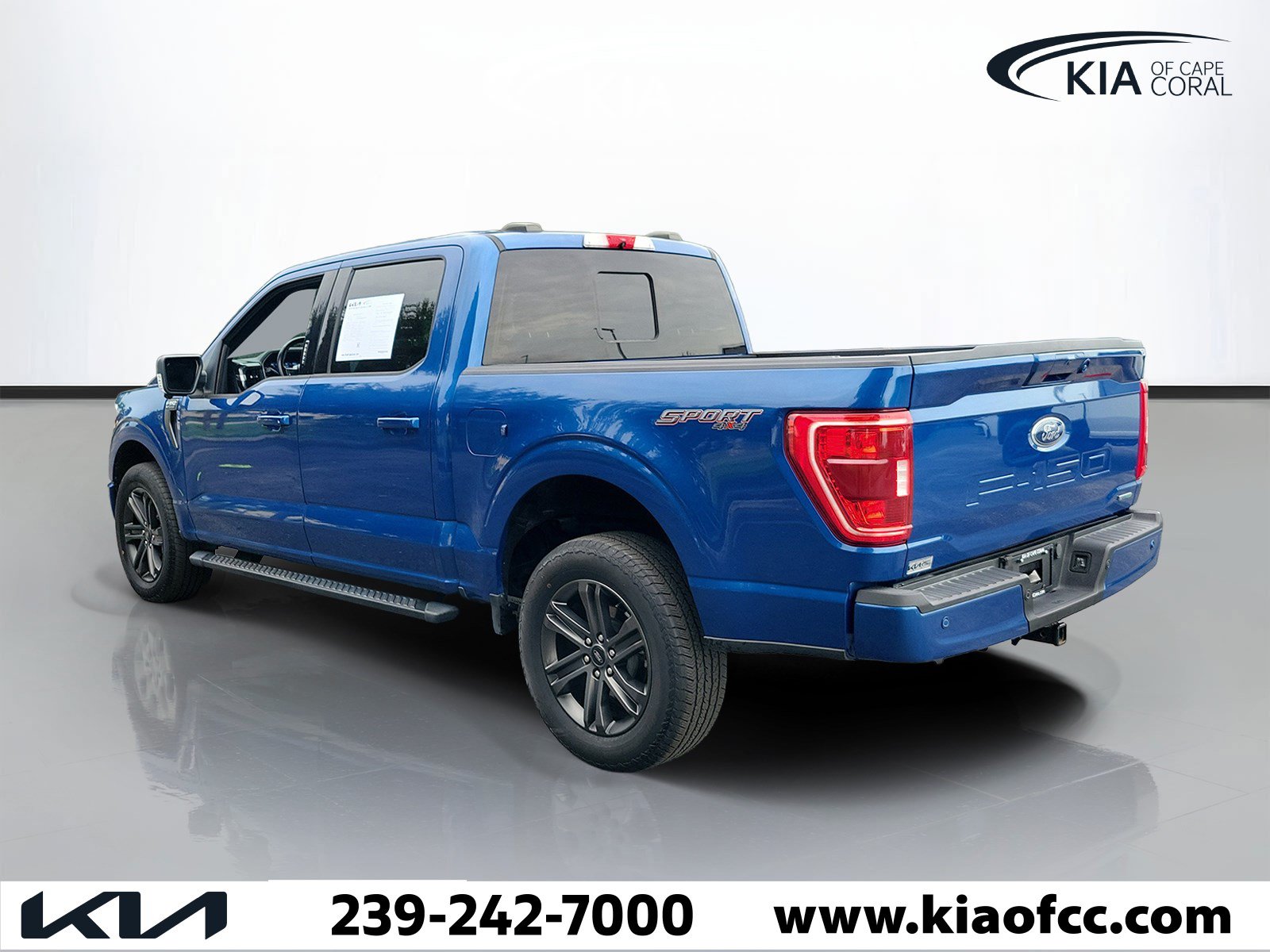 Used 2022 Ford F150 XLT w/ Equipment Group 302A High AWD/4WD image 4