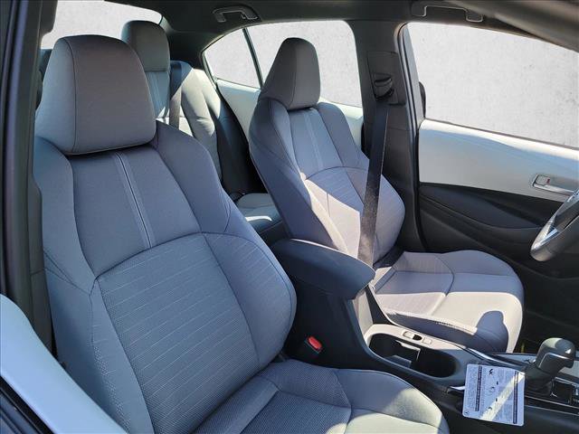 Used 2026 Toyota Corolla SE FWD image 15
