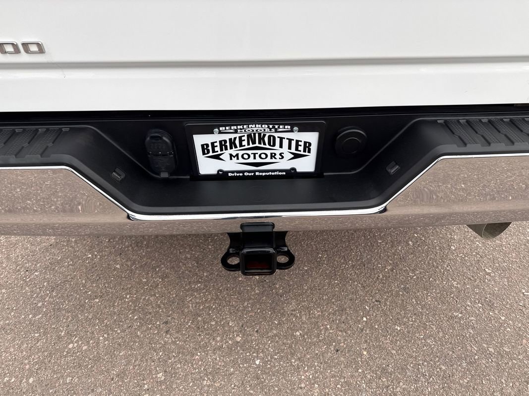 Used 2024 Chevrolet Silverado 2500 LT image 12