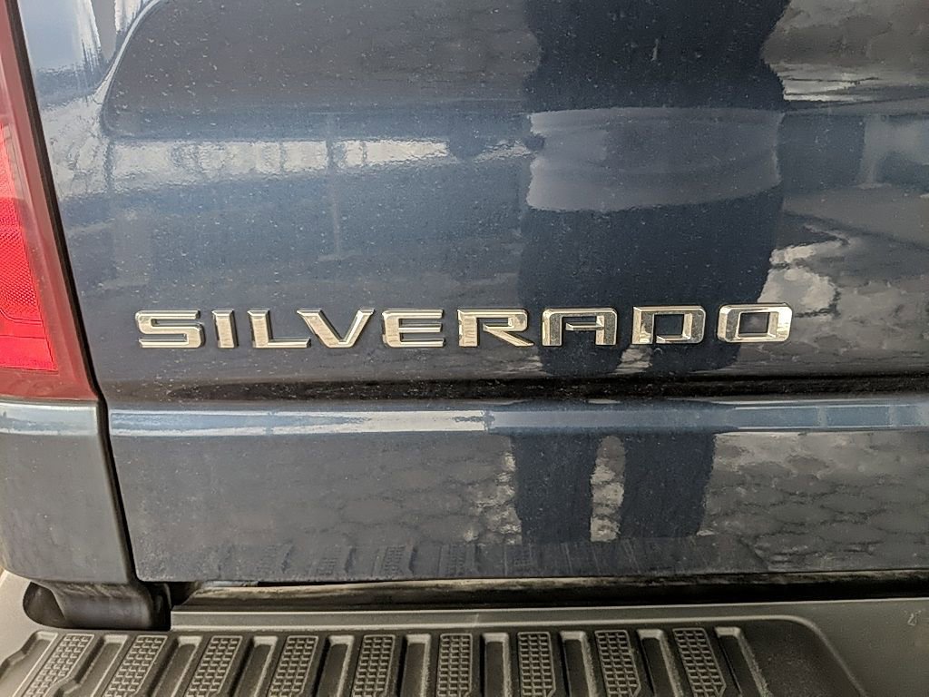 Used 2021 Chevrolet Silverado 1500 High Country w/ Technology Package image 7