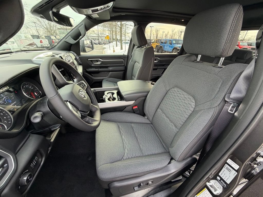 New 2026 RAM 1500 Big Horn AWD/4WD image 16